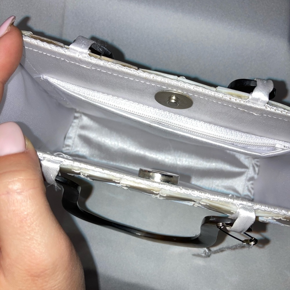 Shell purse - Picture 3 of 4
